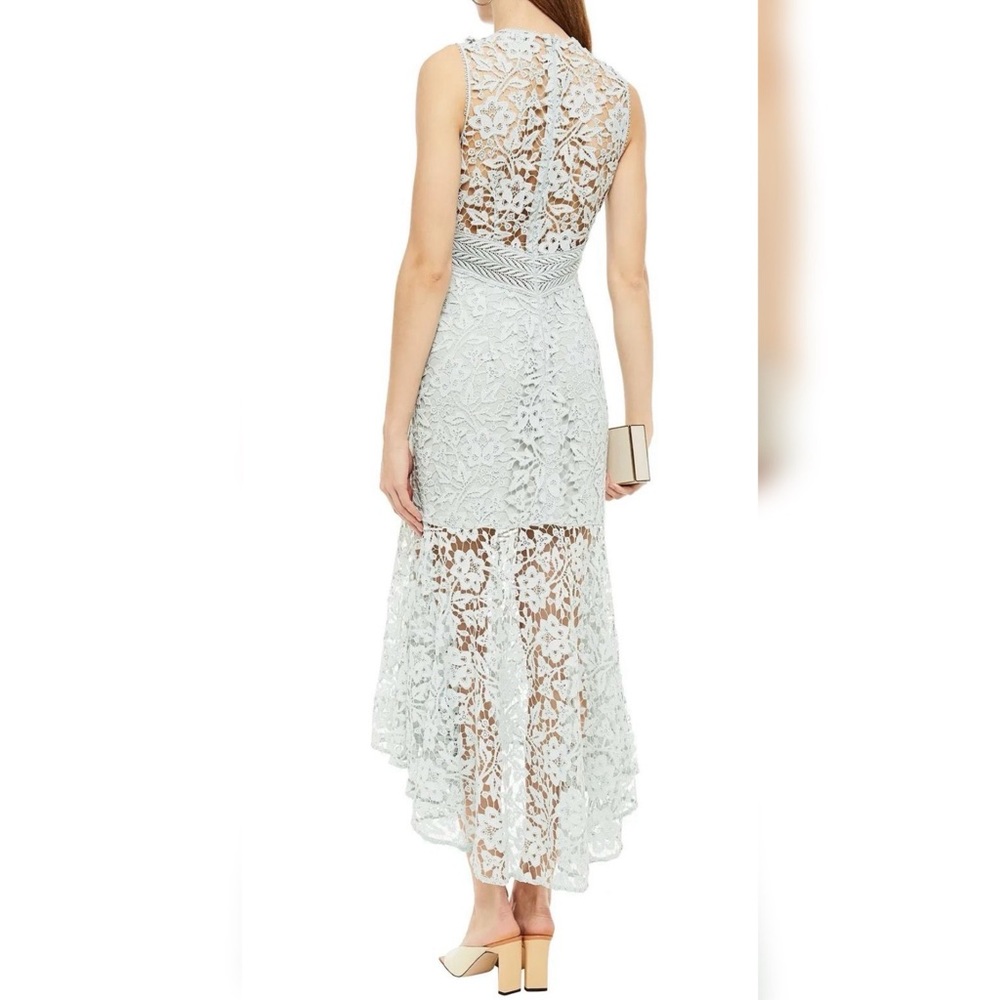 Pastel mint Green Cocktail Dress Size 2 By
Ml Monique Lhuillier